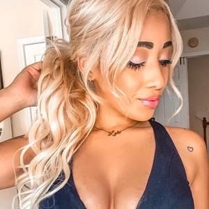 Meet your Posher, Myra